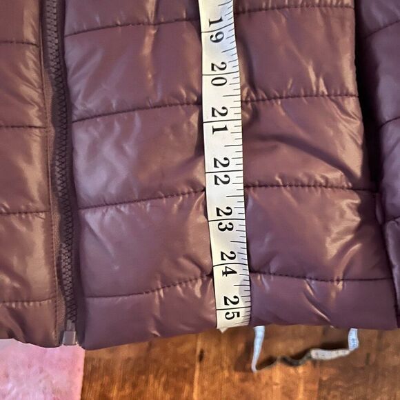 Daisy XLβPurple Puffer Jacket Coat Lite and Unbelievably Comfy Like NEW - Picture 11 of 11